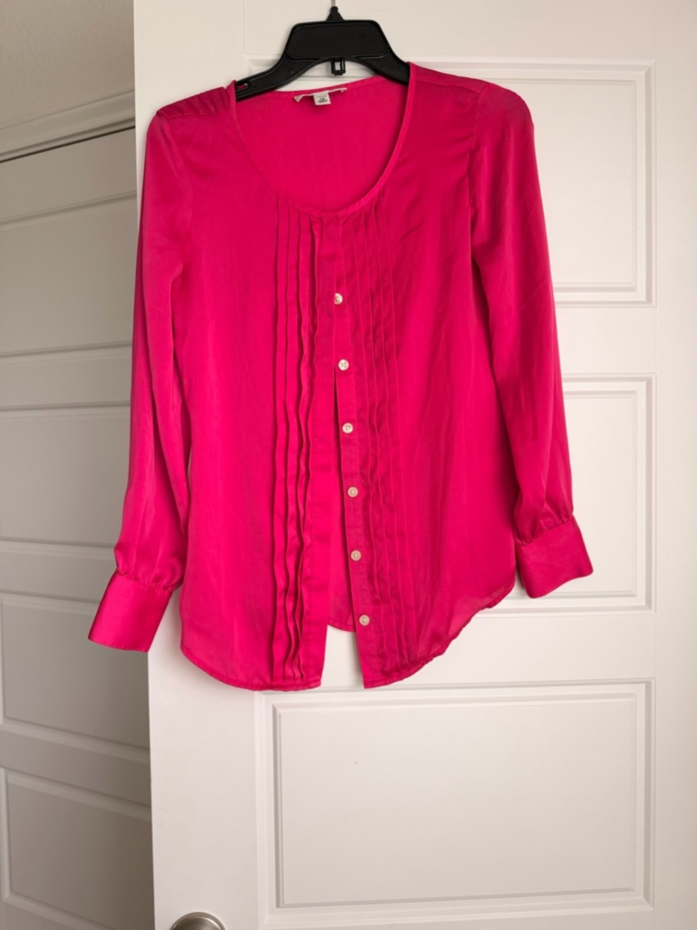 001 Banana Republic Hot Pink Button-Front Pleated Blouse Sz XS